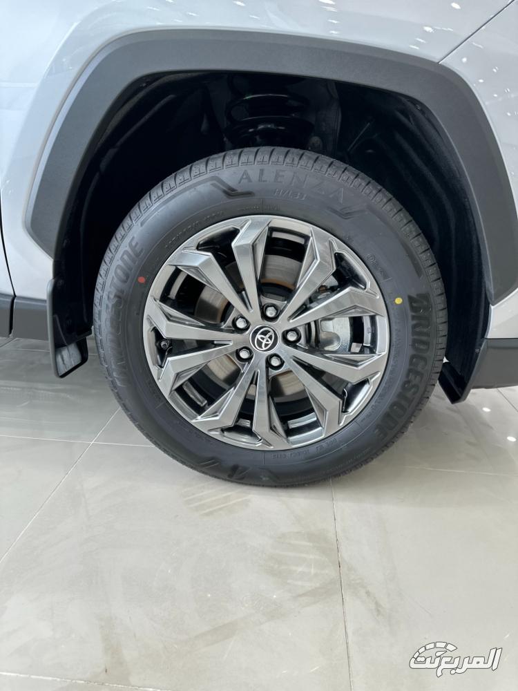 تويوتا-راف-4-19