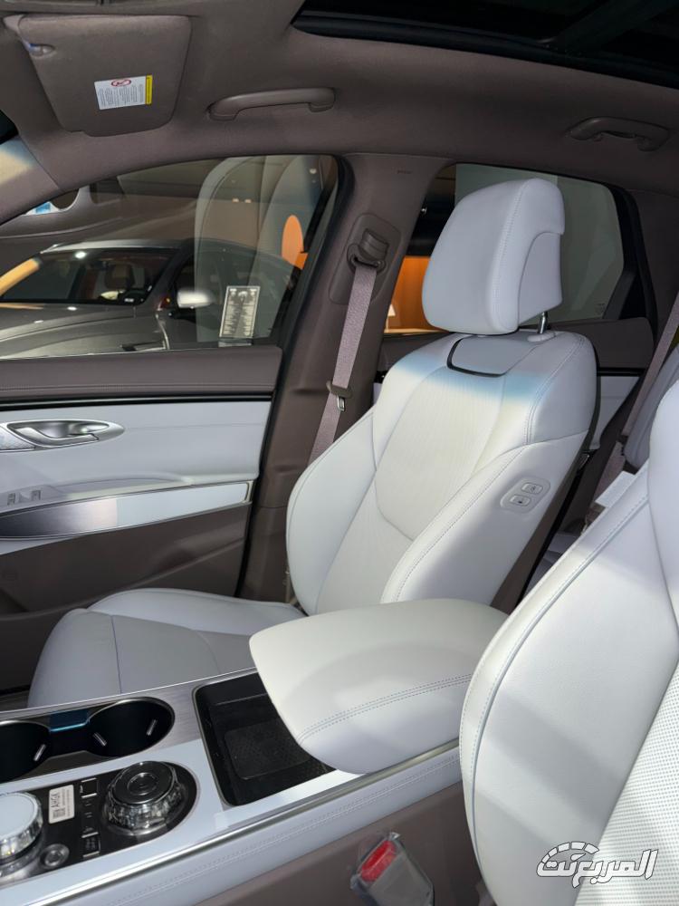 جينيسيس-gv70-2025-المربع-نت-20