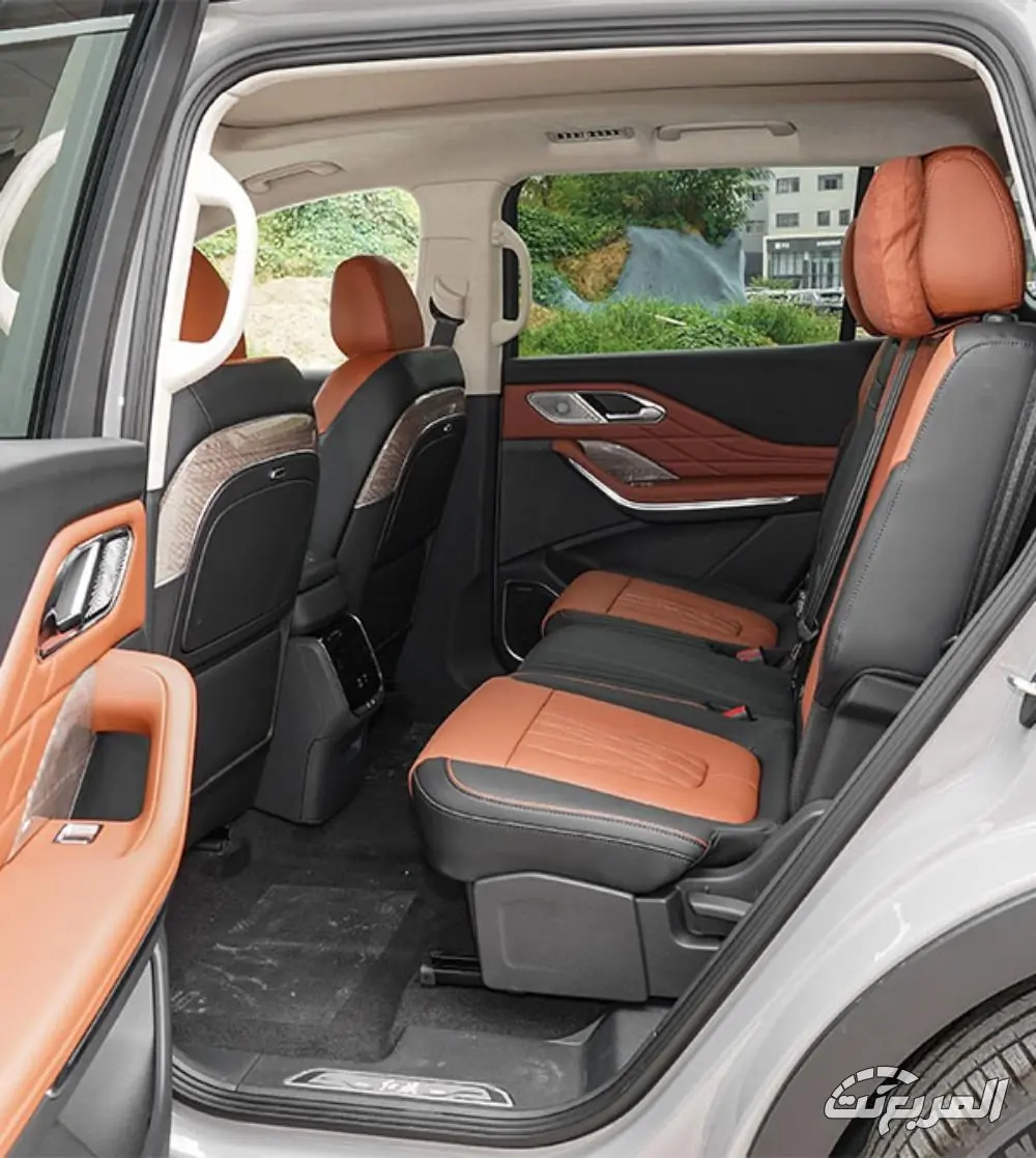 سيارة هونشي HS7 موديل 2025 مع المواصفات والفئات والأسعار في السعودية