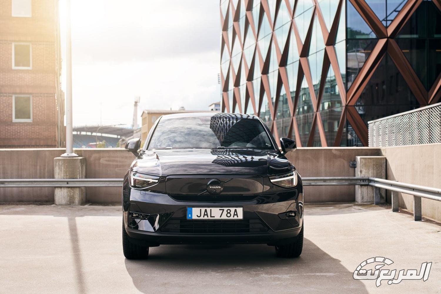 هل تناسبك فولفو EC40 2025 الكهربائية؟ المواصفات والتفاصيل الكاملة هل تناسبك فولفو EC40 2025 الكهربائية؟ المواصفات والتفاصيل الكاملة 1