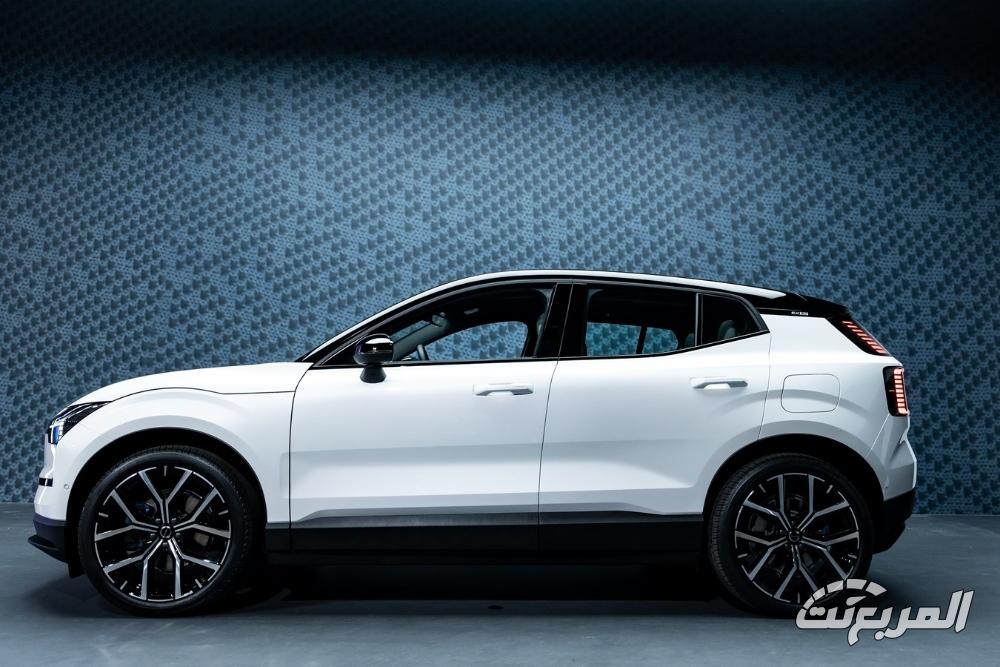 فولفو-ex30-المربع-نت-16