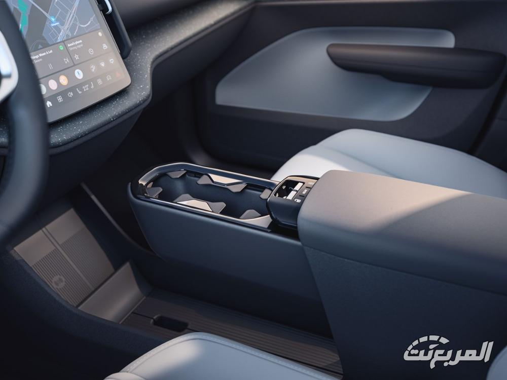 فولفو-ex30-المربع-نت-22