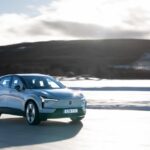 فولفو-ex30-المربع-نت-28