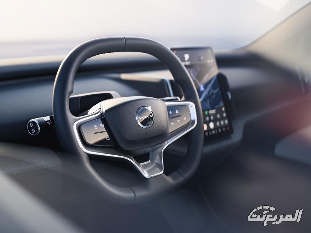 فولفو-ex30-المربع-نت-30