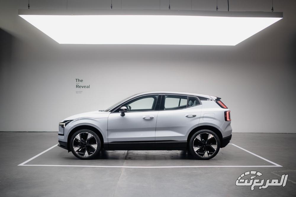 فولفو-ex30-المربع-نت-6