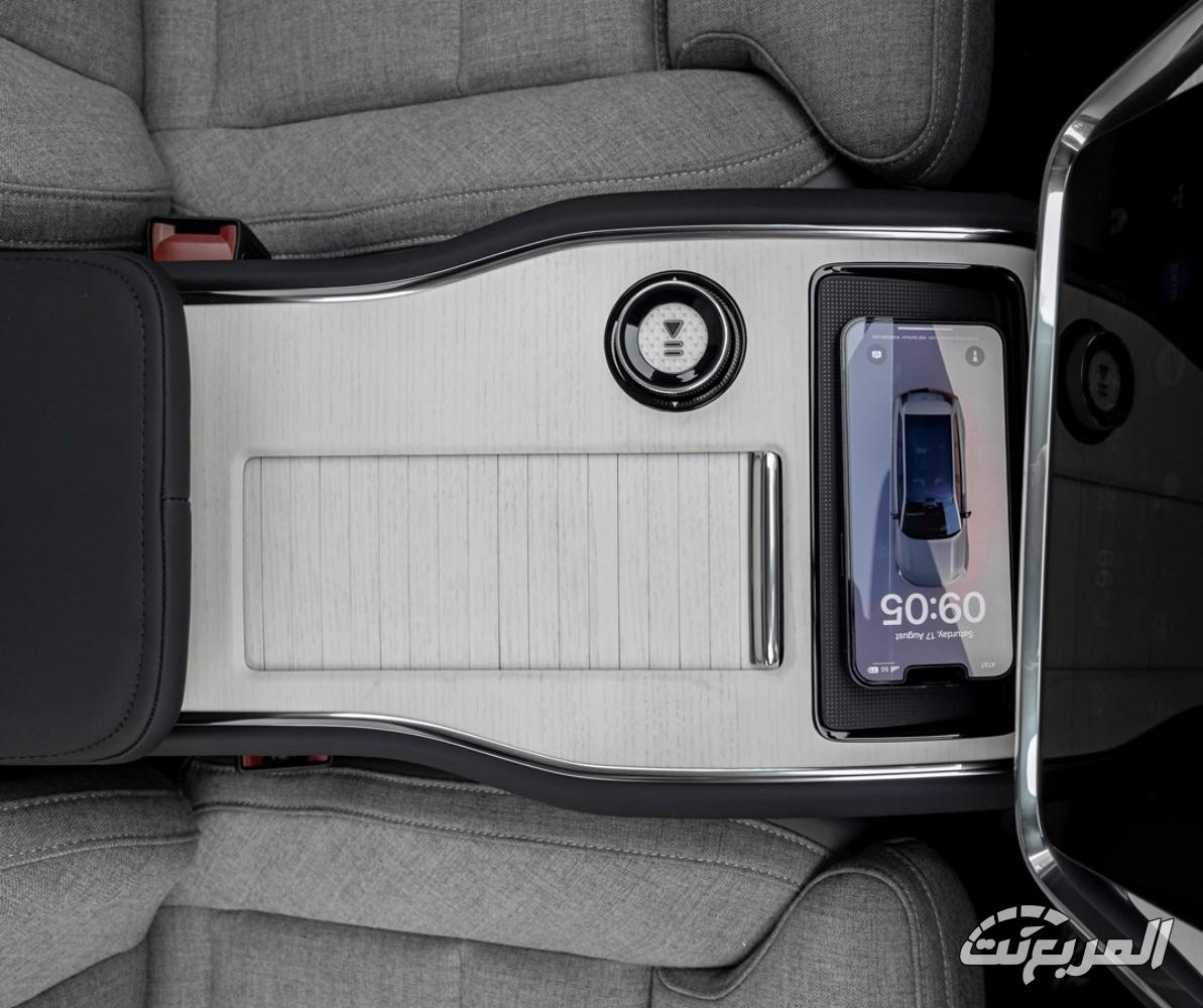 فولفو-ex90-المربع-نت-11