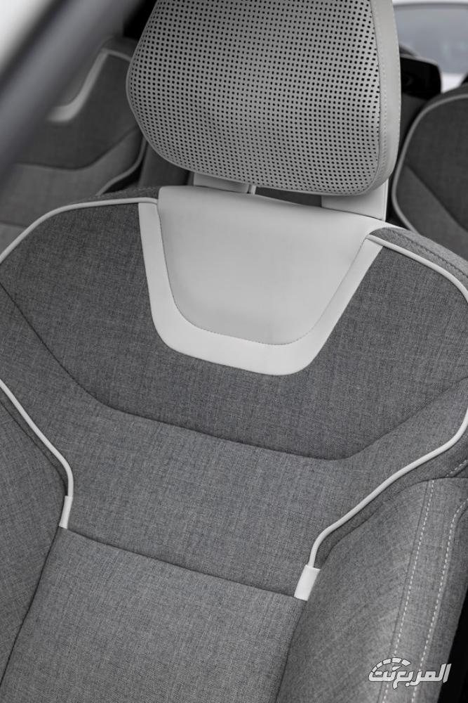 فولفو-ex90-المربع-نت-18