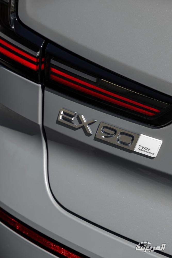 فولفو-ex90-المربع-نت-31