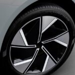 فولفو-ex90-المربع-نت-38