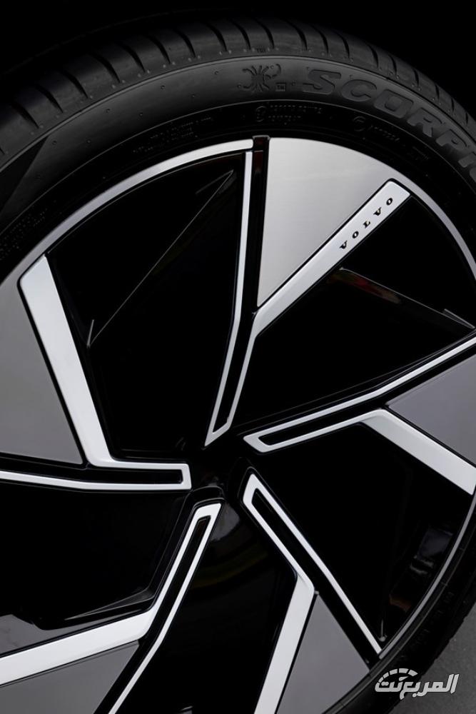 فولفو-ex90-المربع-نت-39