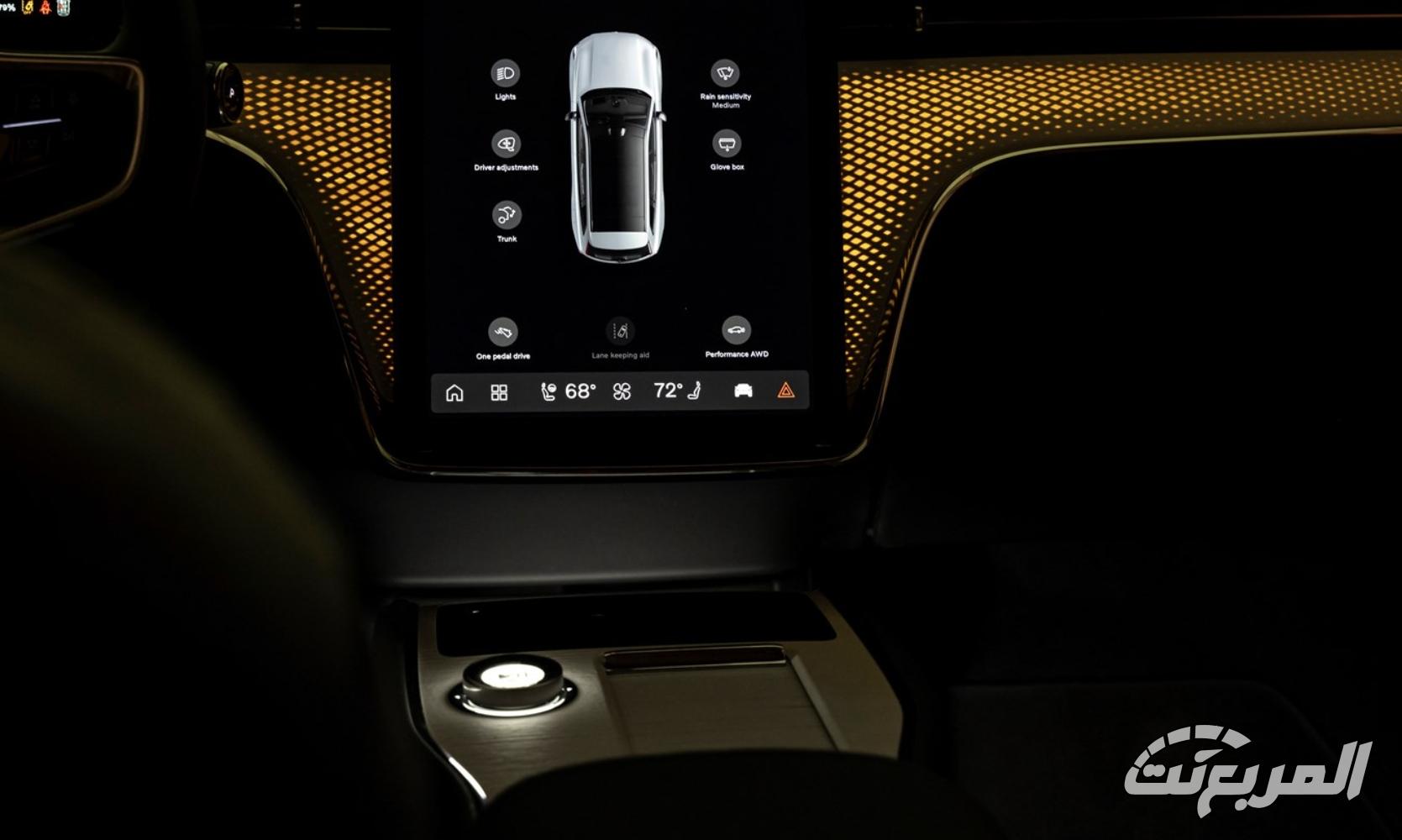 فولفو-ex90-المربع-نت-6