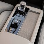 فولفو-xc90-المربع-نت-17