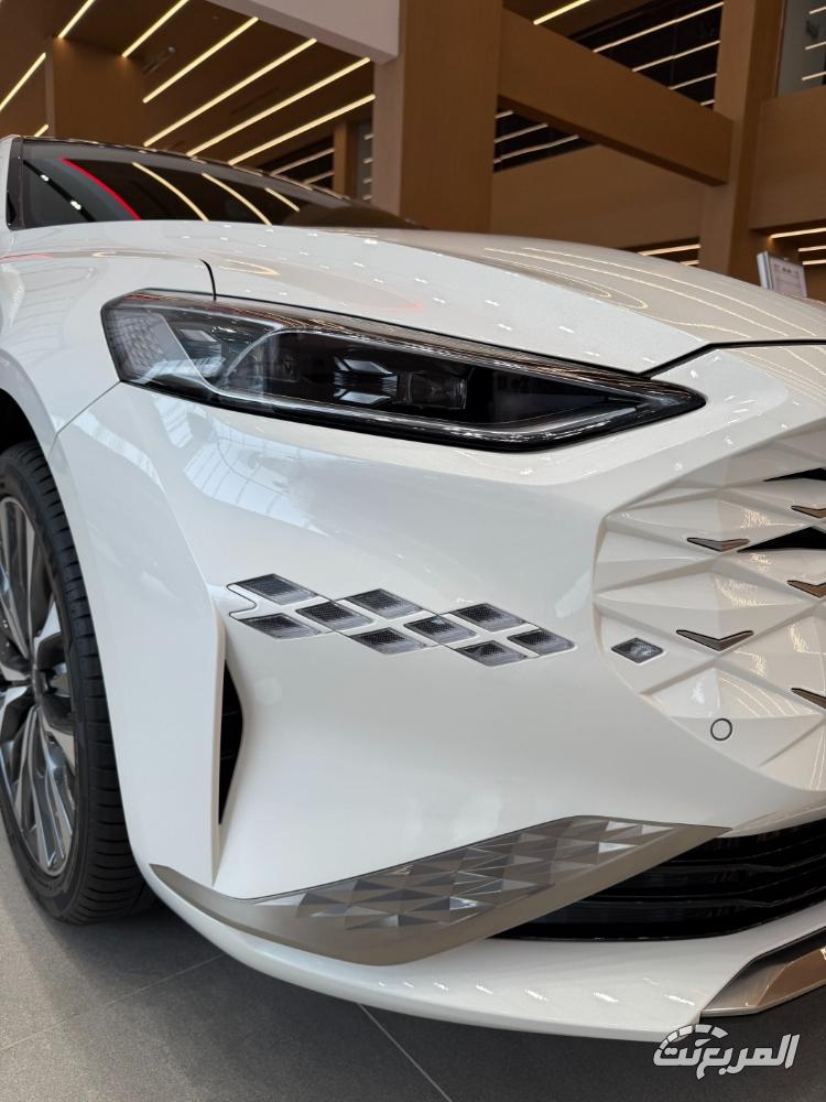 كيا-k8-2024-المربع-نت-9