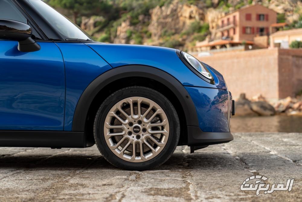 ميني-كوبر-5-أبواب-المربع-نت-45
