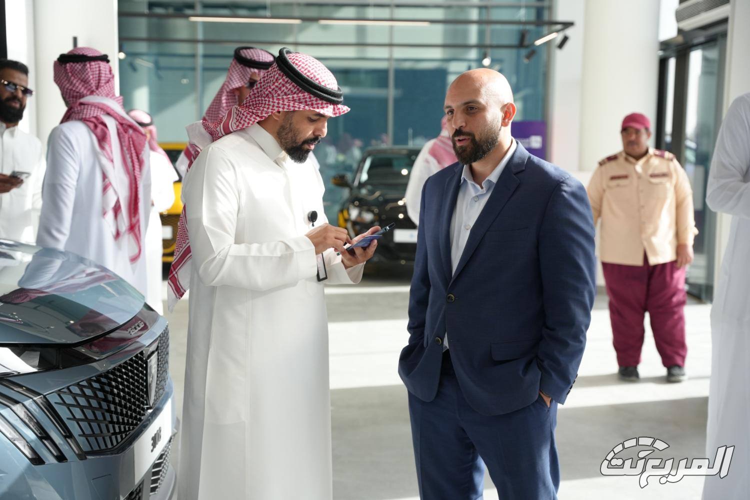 افتتاح فرع المجدوعي بيجو وسيتروين الثاني في الرياض افتتاح فرع المجدوعي بيجو وسيتروين الثاني في الرياض 19