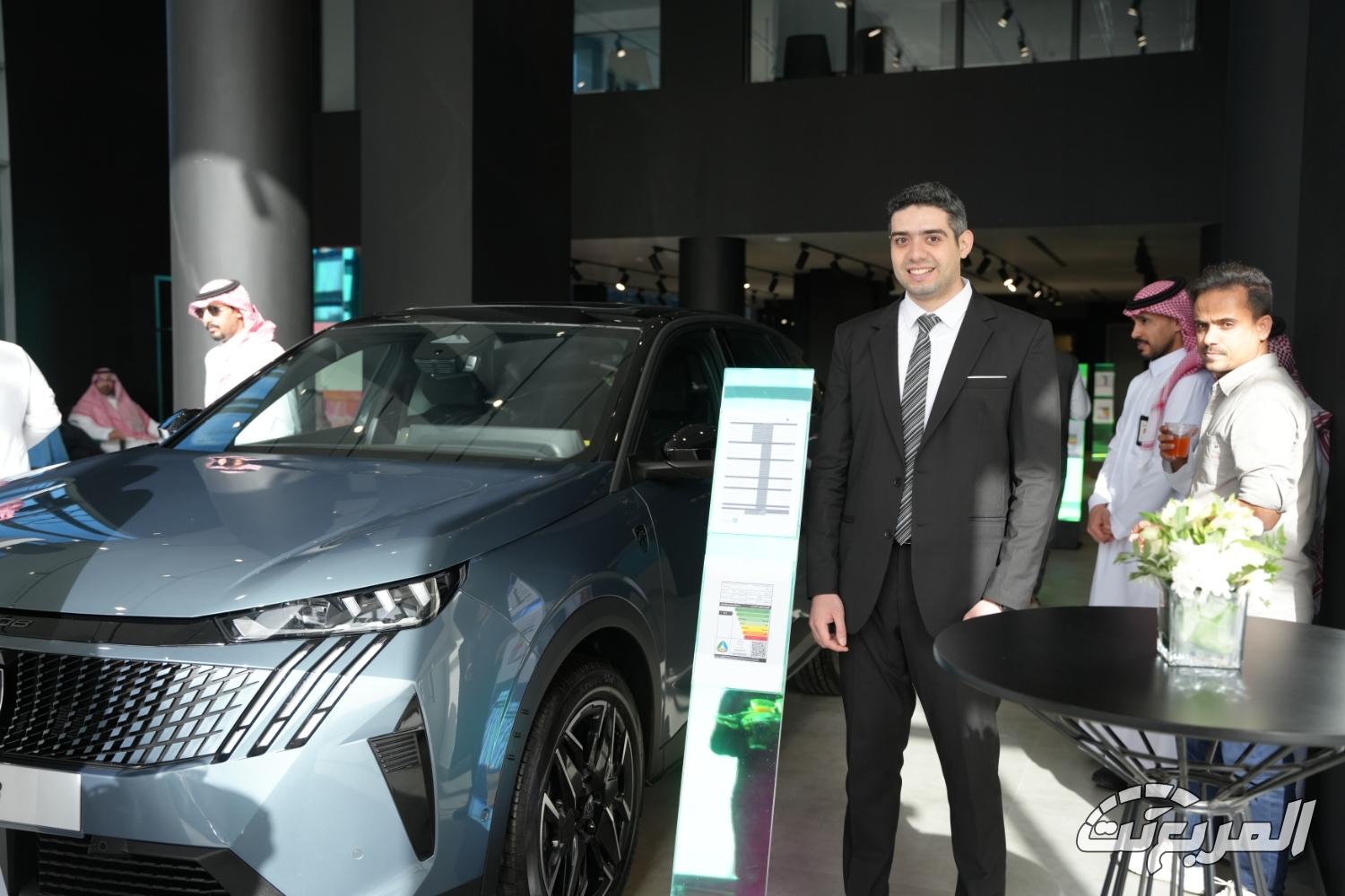 افتتاح فرع المجدوعي بيجو وسيتروين الثاني في الرياض افتتاح فرع المجدوعي بيجو وسيتروين الثاني في الرياض 21