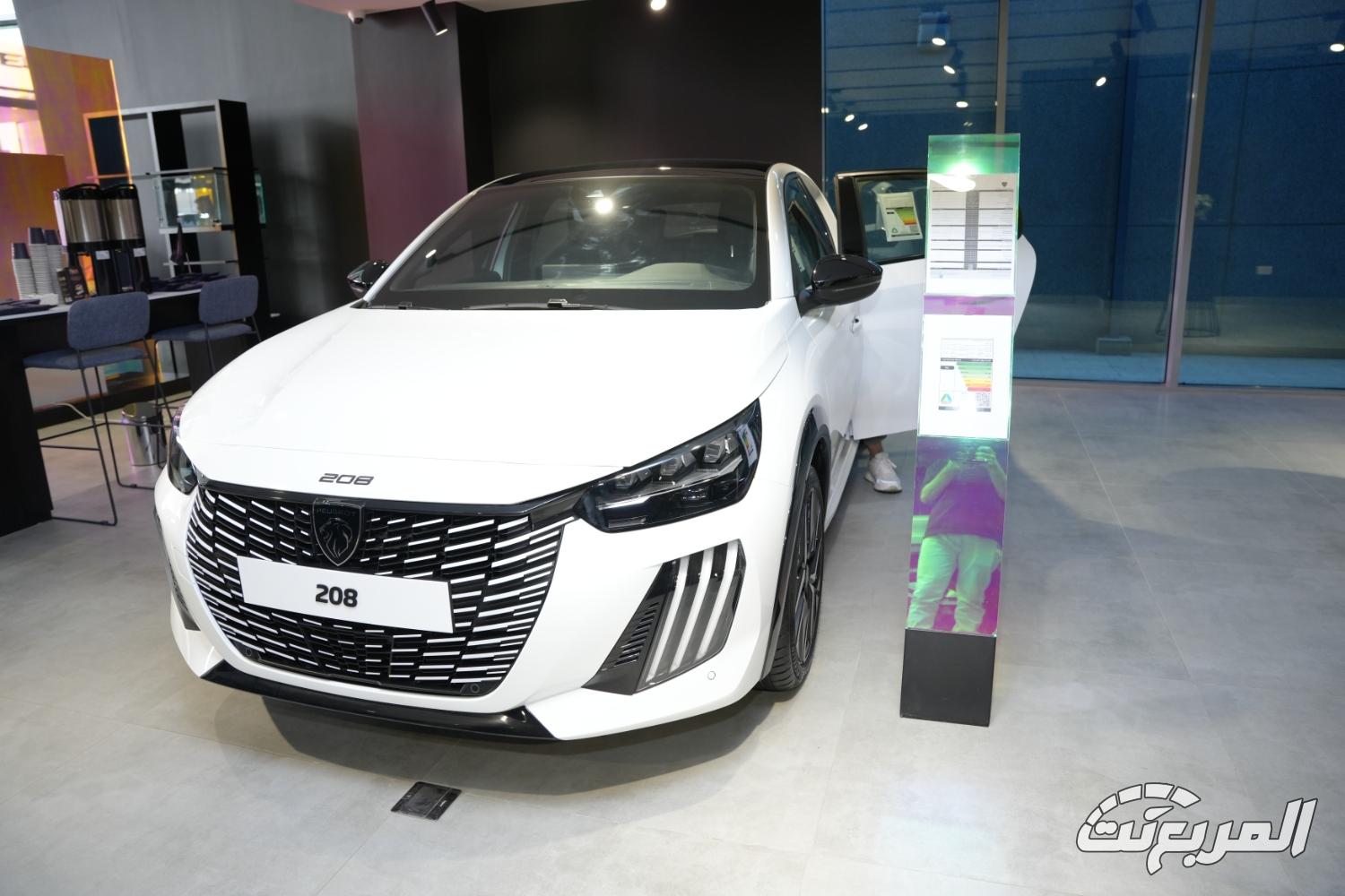 افتتاح فرع المجدوعي بيجو وسيتروين الثاني في الرياض افتتاح فرع المجدوعي بيجو وسيتروين الثاني في الرياض 11