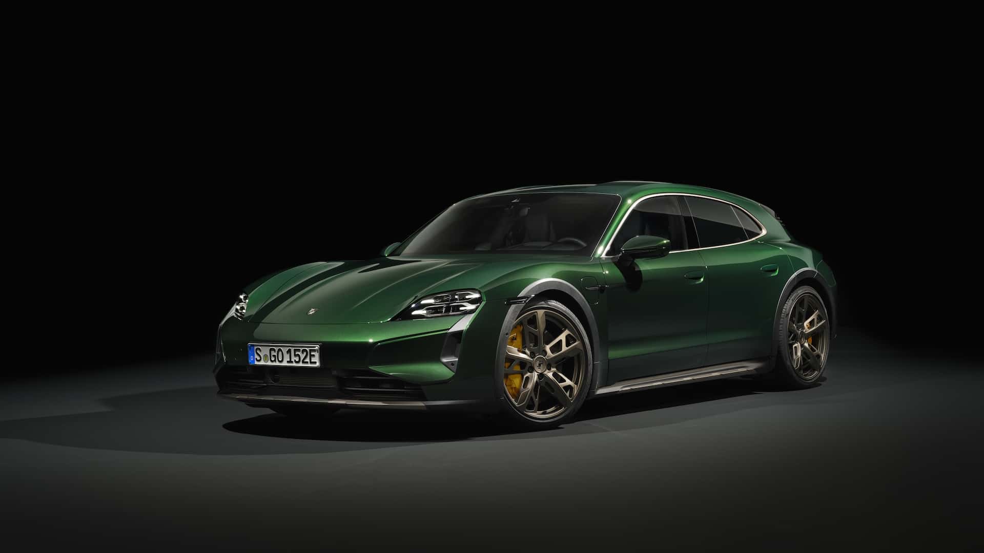 اسعار سيارات بورشه 2025 بكل فئاتها عند ساماكو للسيارات اسعار سيارات بورشه 2025 بكل فئاتها عند ساماكو للسيارات 9