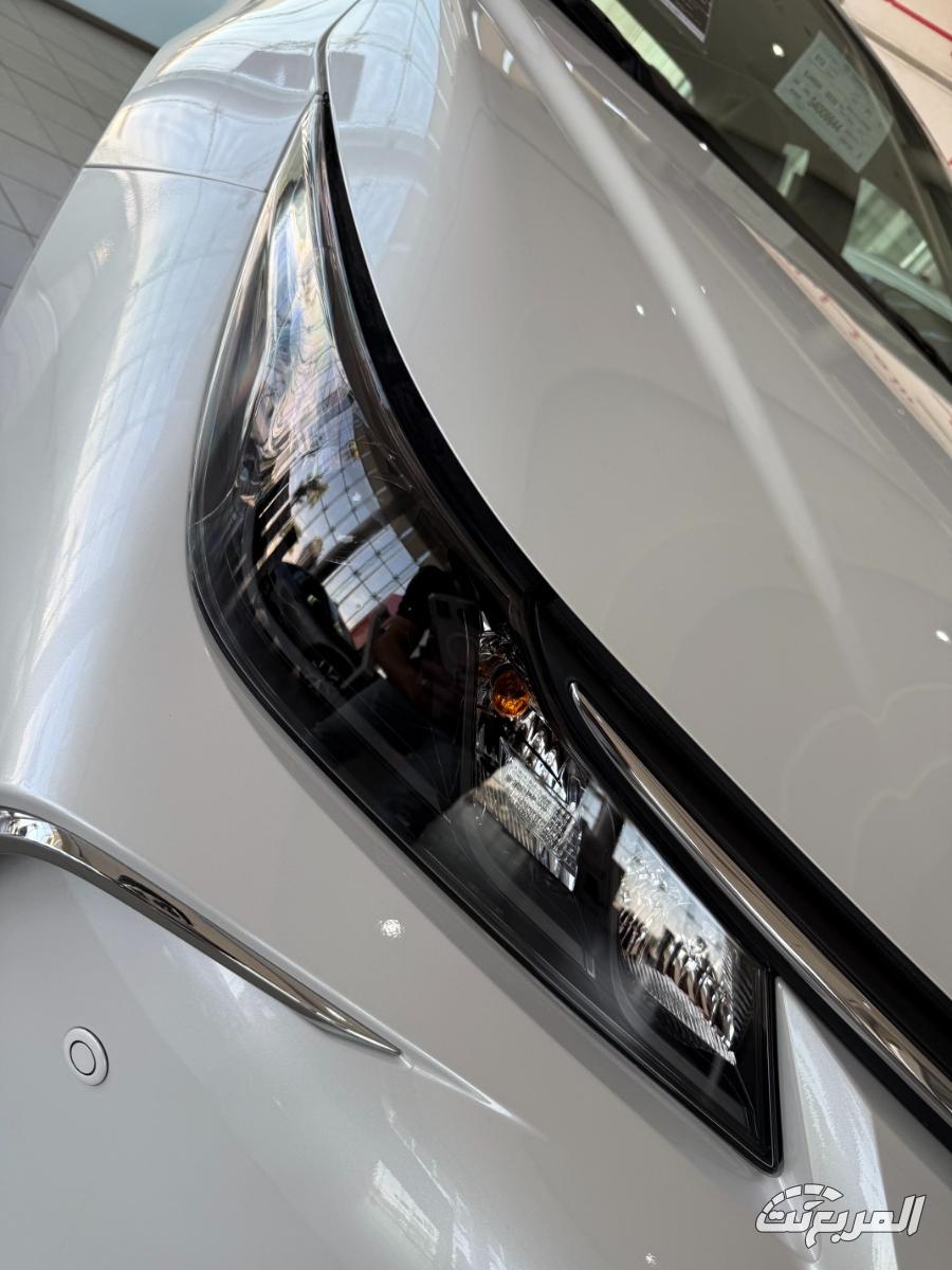 تويوتا كورولا 2025 أكبر الفروقات بين الفئة القياسية والفل كامل تويوتا كورولا 2025 أكبر الفروقات بين الفئة القياسية والفل كامل 4