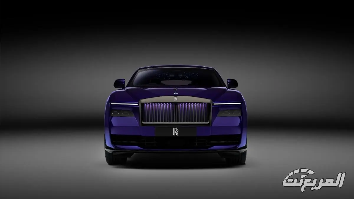 شرح سريع على رولزرويس سبيكتر بلاك بادج 2025 الجديدة شرح سريع على رولزرويس سبيكتر بلاك بادج 2025 الجديدة 3