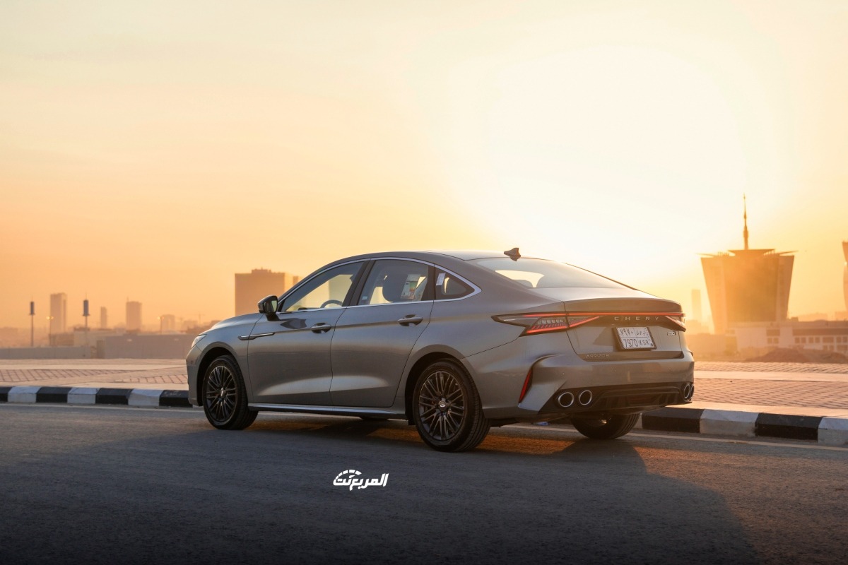 سعر شيري اريزو 8 2025 مع مواصفات ومزايا السيدان الصينية الانيقة سعر شيري اريزو 8 2025 23