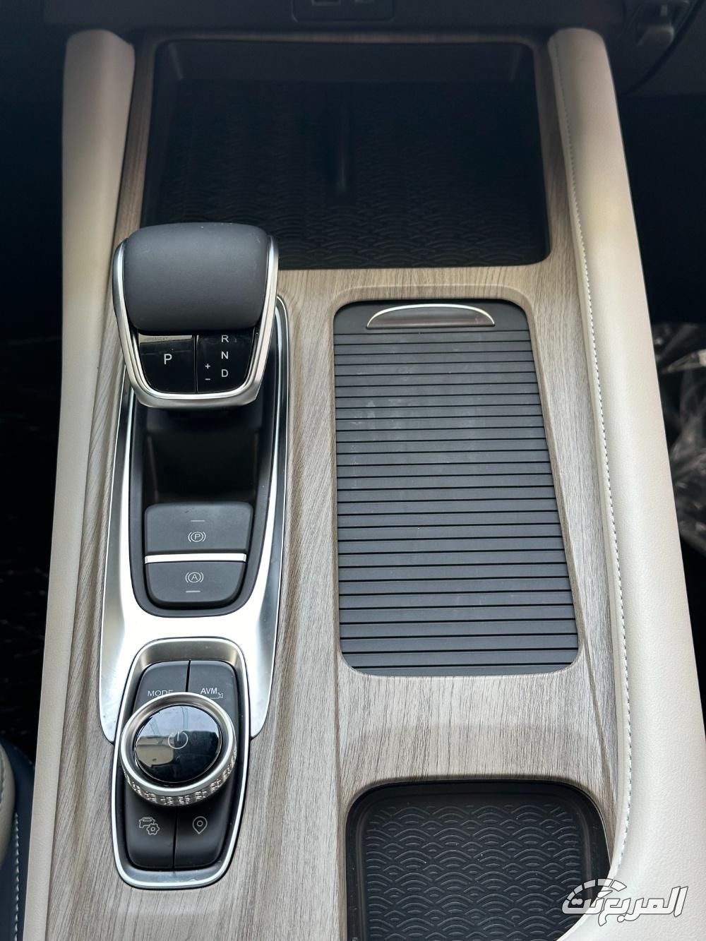 صور شيري أريزو 8 2025 .. لمسات فاخرة وتصميم يجذب الأنظار صور شيري اريزو 8 2025 7