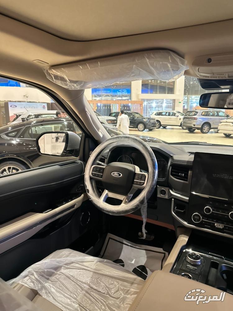 صور فورد اكسبيديشن 2025 بجودة عالية وأبرز التقنيات لدى وكيلها صور فورد اكسبيديشن 2025 بجودة عالية وأبرز التقنيات لدى وكيلها 31
