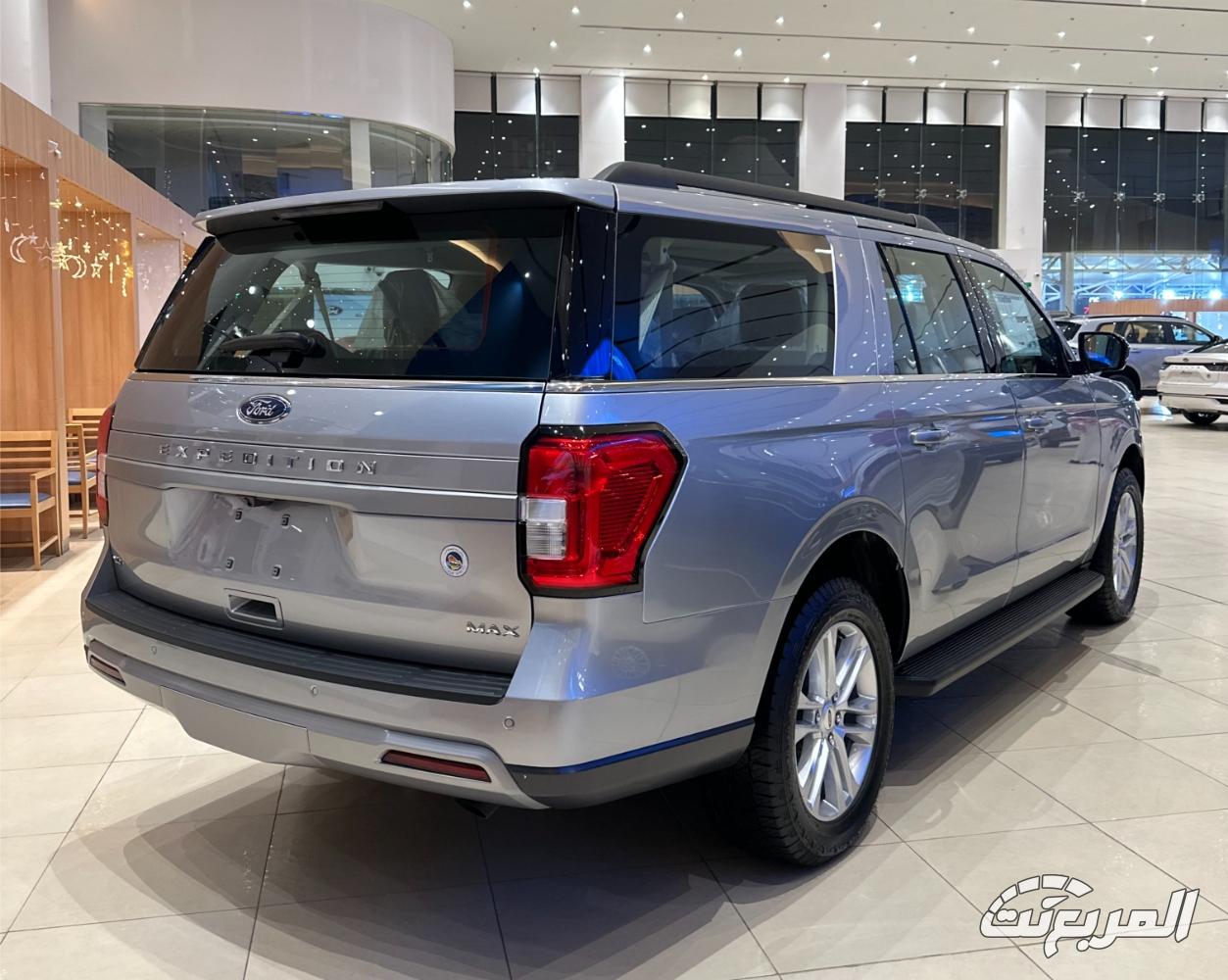 صور فورد اكسبيديشن 2025 بجودة عالية وأبرز التقنيات لدى وكيلها صور فورد اكسبيديشن 2025 بجودة عالية وأبرز التقنيات لدى وكيلها 24