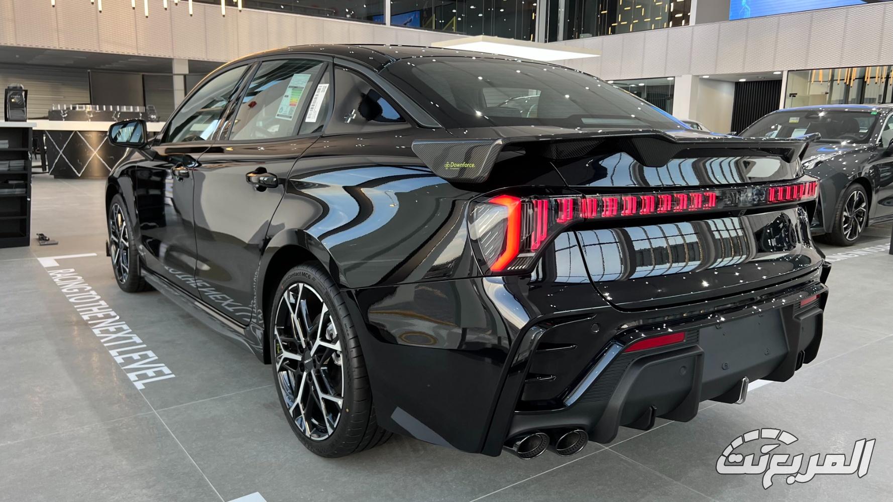 صور لينك آند كو 03+ 2025 49