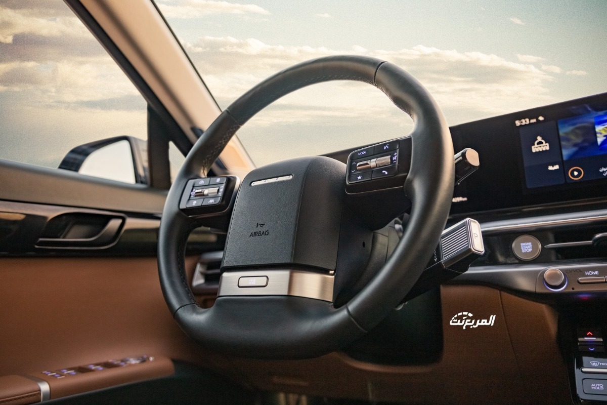 شرح أنظمة أمان سيارات هيونداي المتقدمة 2025 هيونداي أزيرا من الداخل