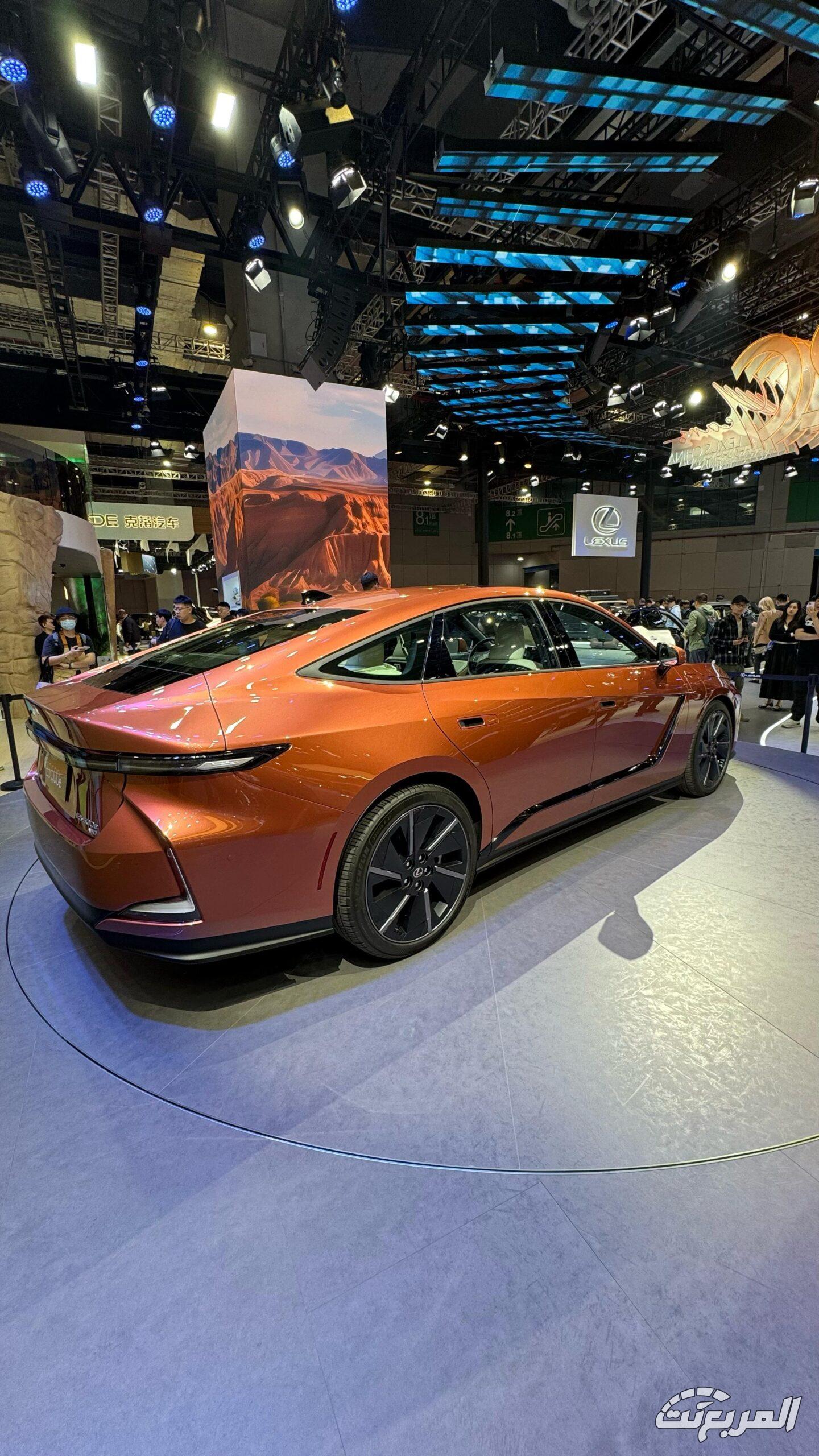أداء لكزس ES 2026 مقارنة بالجيل السابع.. وش اختلف؟ أداء لكزس ES 2026 مقارنة بالجيل السابع.. وش اختلف؟ 23