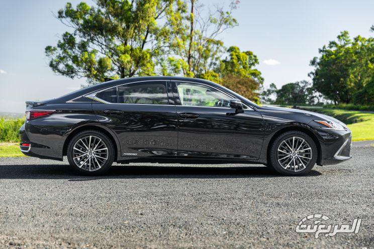لكزس ES 2026 متى تنزل السعودية؟ إليكم دليل شامل حول السيدان الفخمة وأسعارها مواصفات لكزس ES 2026 من الخارج