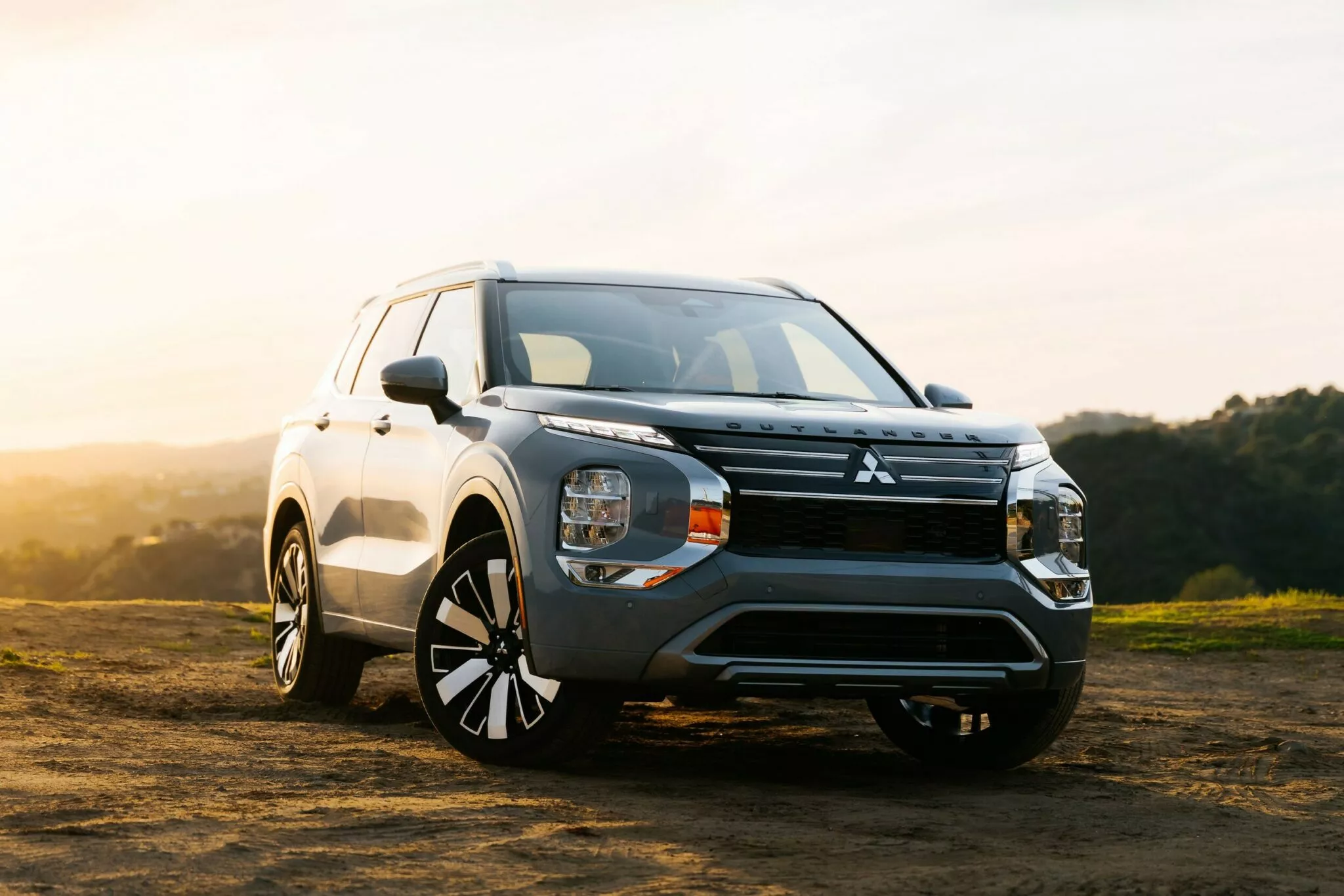 ميتسوبيشي توقف جميع شحنات سياراتها لأمريكا بعد ضرائب ترامب