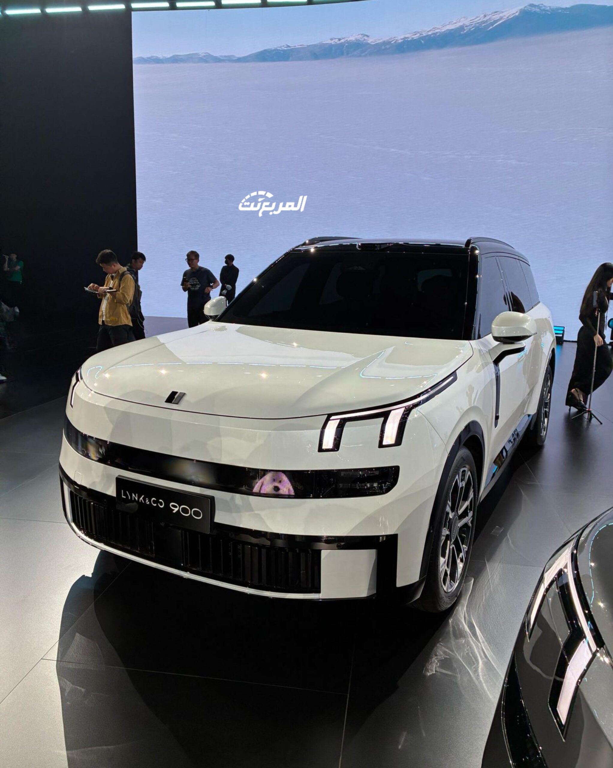 لينك اند كو 900 موديل 2026 هي السيارة الأفخم والأكبر في تاريخ العلامة "مواصفات وصور" لينك اند كو 900 موديل 2026 هي السيارة الأفخم والأكبر في تاريخ العلامة "مواصفات وصور" 8