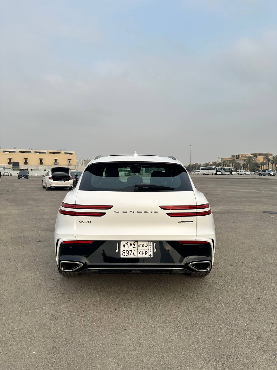 تجربة جينيسيس GV70 الفيس ليفت 2025 ومراجعة شاملة مع الأسعار عند الوكيل تجربة جينيسيس GV70 الفيس ليفت 2025 ومراجعة شاملة مع الأسعار عند الوكيل 32