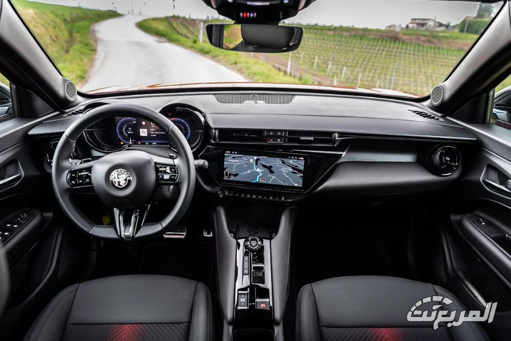 الفا-روميو-جونيور-المربع-نت-26