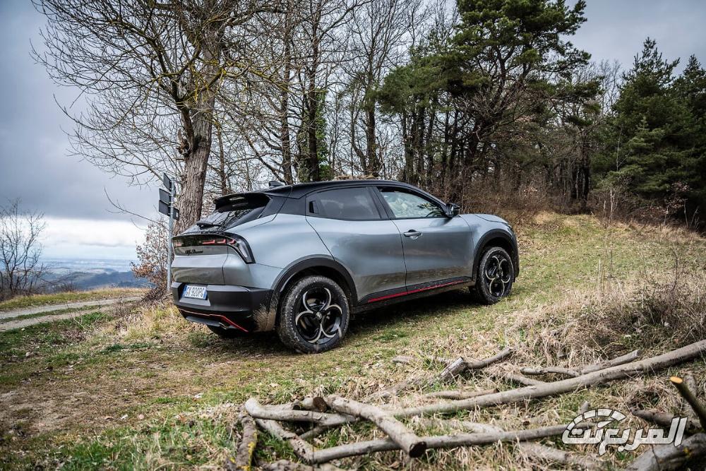 الفا-روميو-جونيور-المربع-نت-42