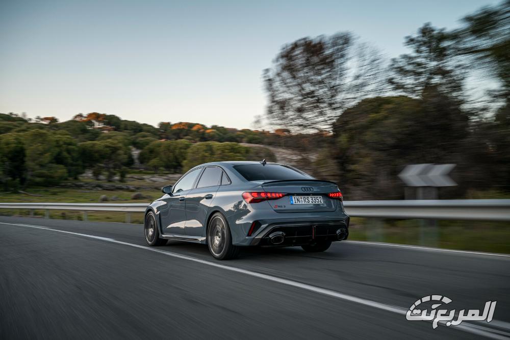 اودي-rs3-سيدان-المربع-نت-19