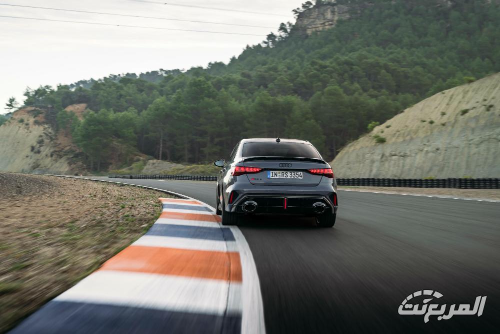 اودي-rs3-سيدان-المربع-نت-2