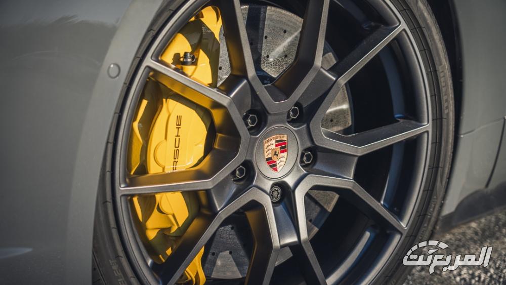 بورش-تايكان-المربع-نت-12-3