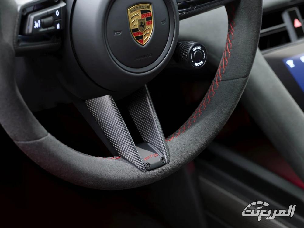 بورش-تايكان-المربع-نت-14