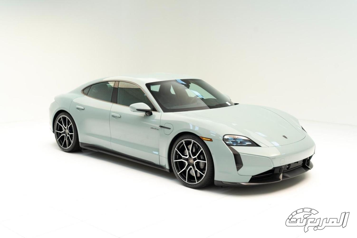 بورش-تايكان-المربع-نت-20-3