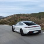 بورش-تايكان-المربع-نت-21