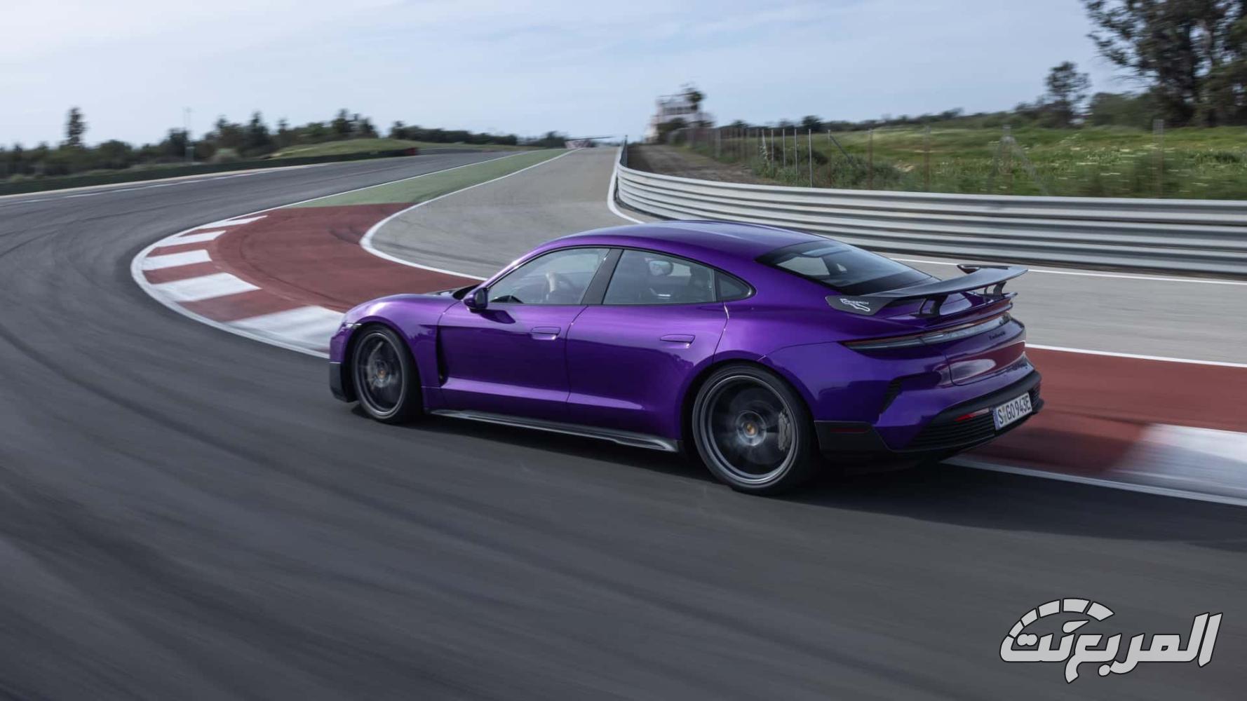 بورش-تايكان-المربع-نت-22-5