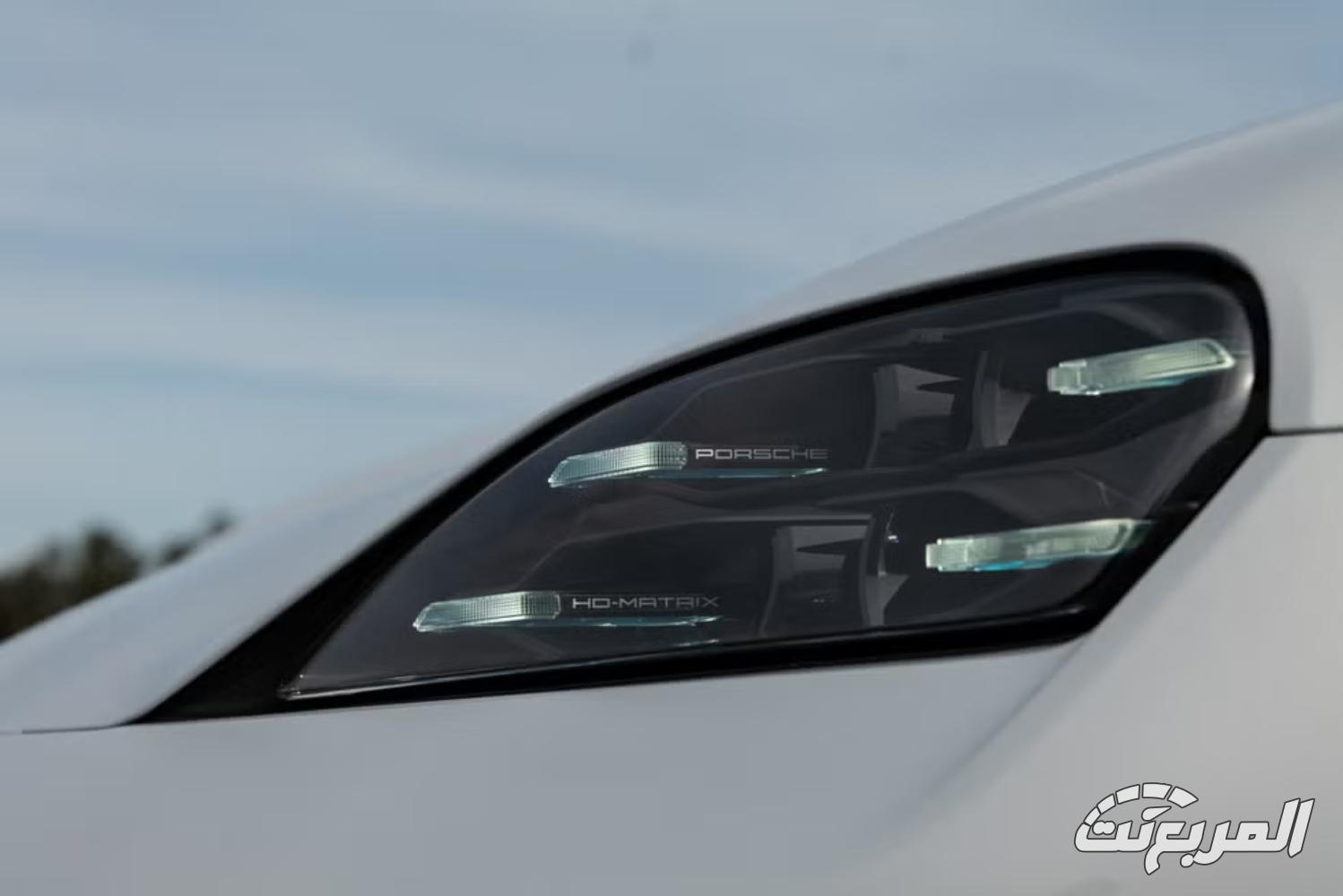 بورش-تايكان-المربع-نت-23