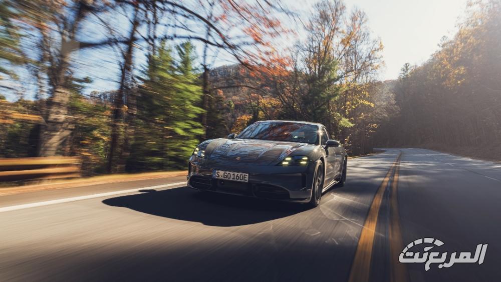 بورش-تايكان-المربع-نت-27