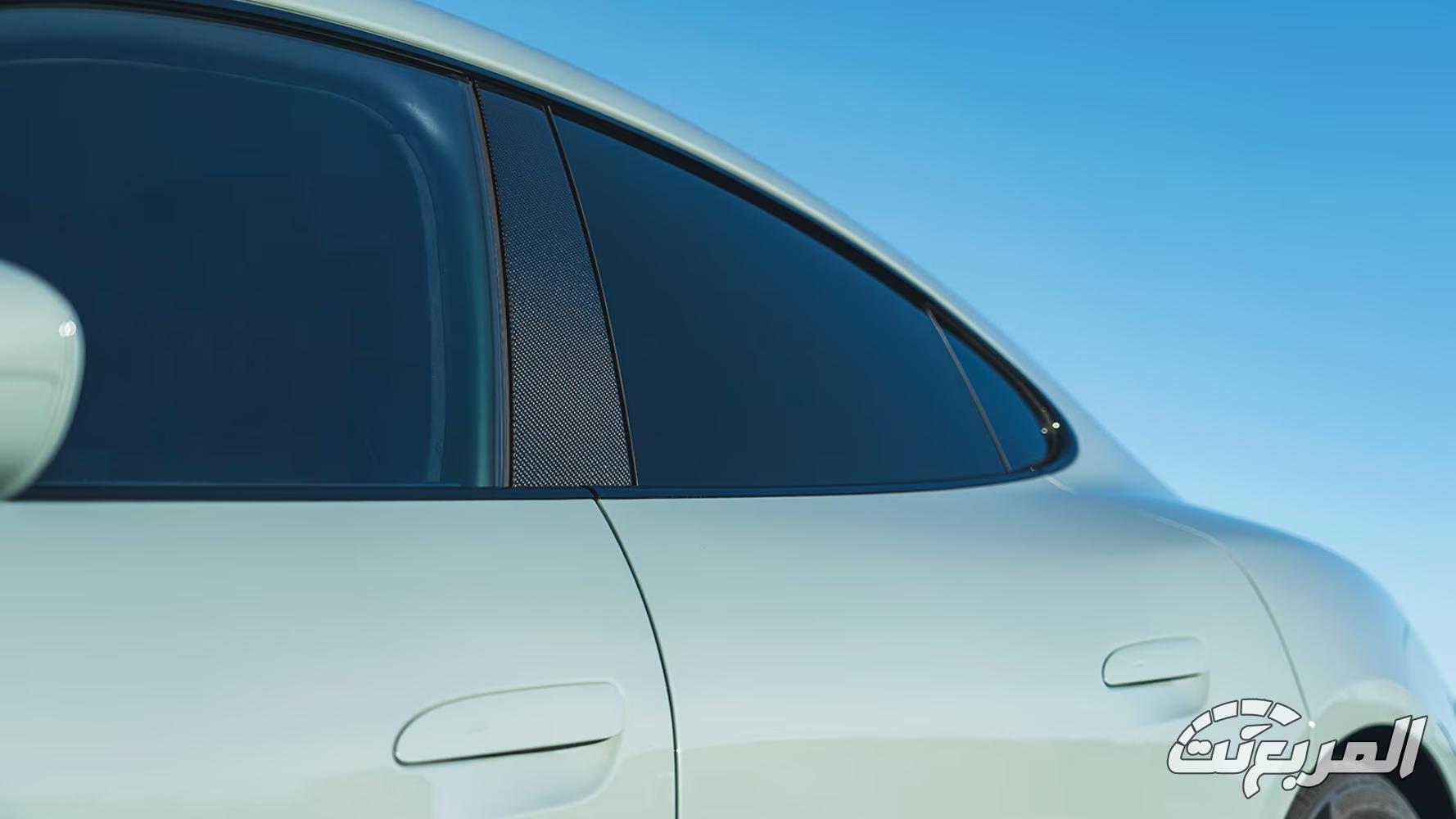 بورش-تايكان-المربع-نت-6-10