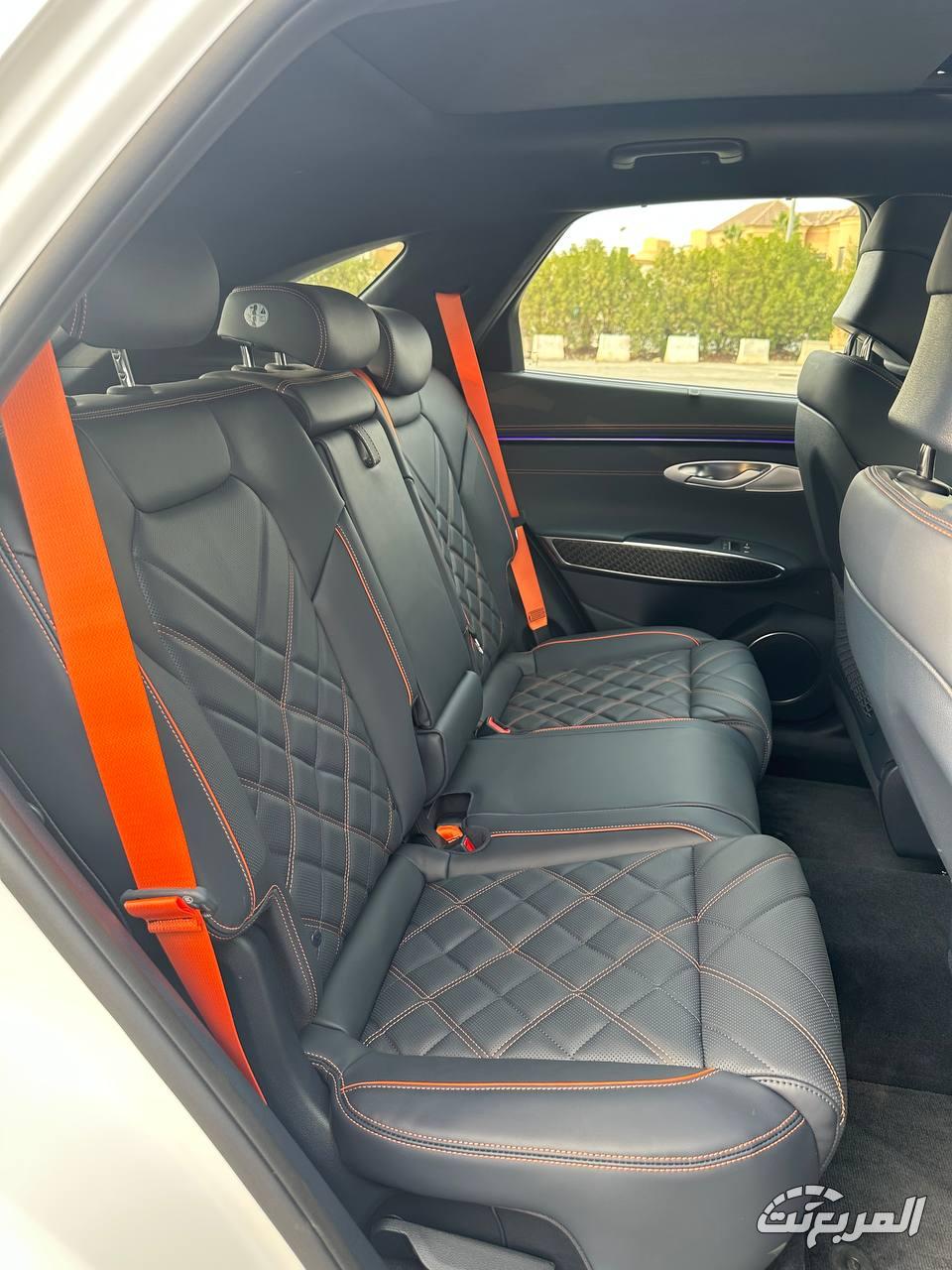 جينيسيس-gv70-2025-المربع-نت-7-3