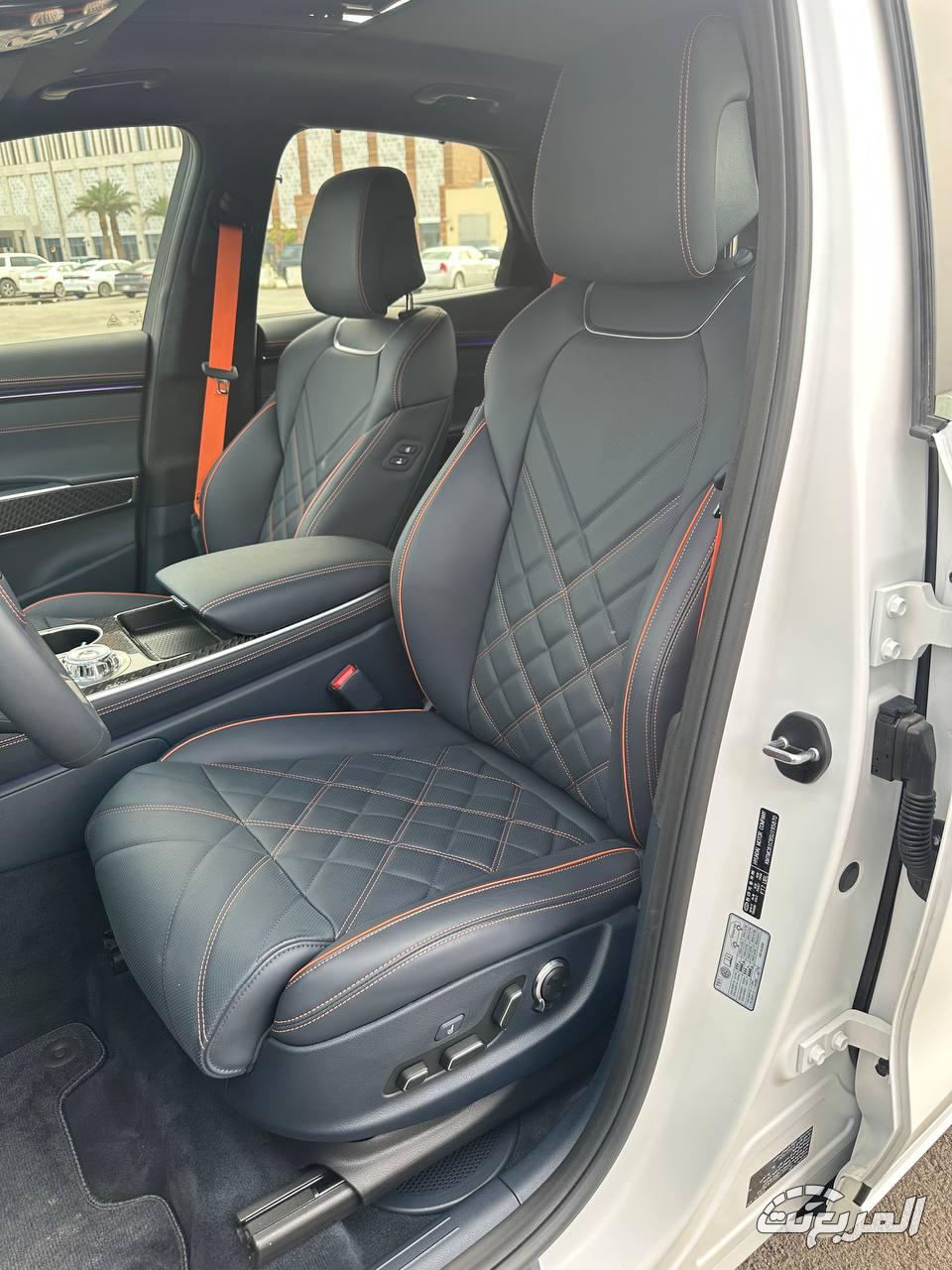 جينيسيس-gv70-2025-المربع-نت-8-3