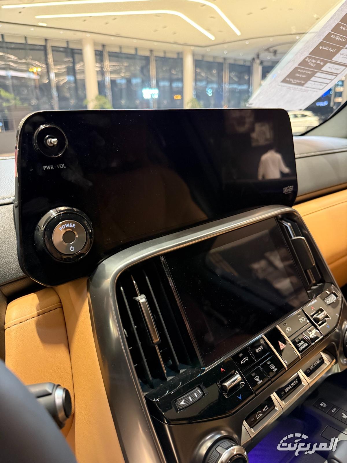 لكزس-lx-2025-المربع-نت-11